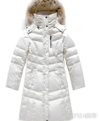 【圖】為你介紹羽絨棉的優(yōu)缺點(diǎn) 3點(diǎn)區(qū)別教你分辨衣服材質(zhì)_羽絨棉的優(yōu)缺點(diǎn)_伊秀服飾網(wǎng)|yxlady.com